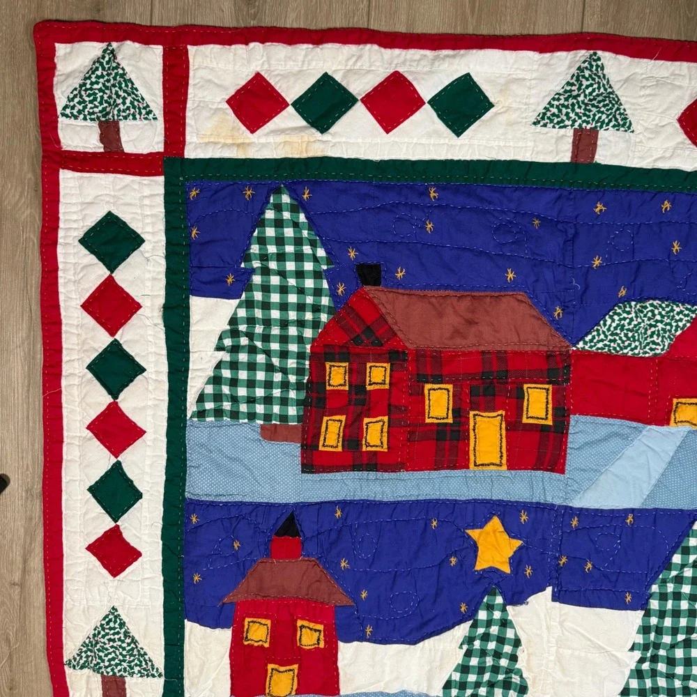 Vintage Arch Quilts Winter Village Hand Quilted Throw Wall Hanging Holiday Decor